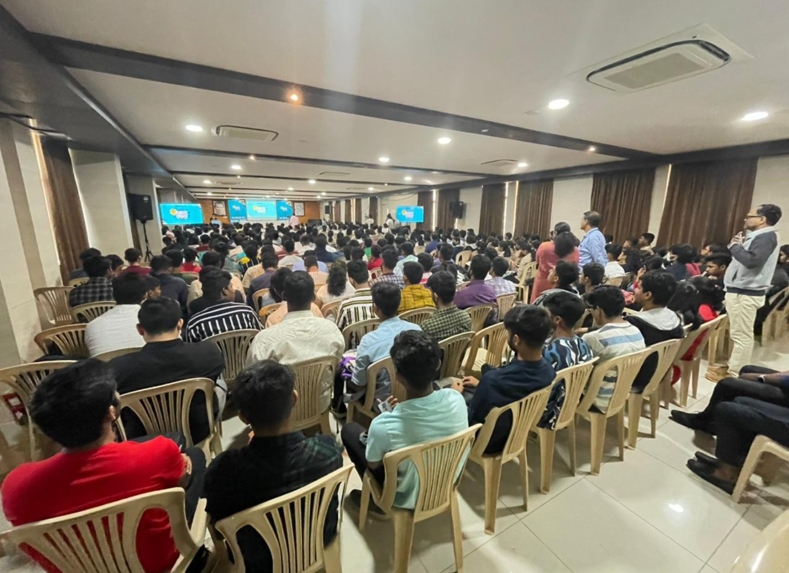 Manohar Parrikar Vidnyan Mahotsav
