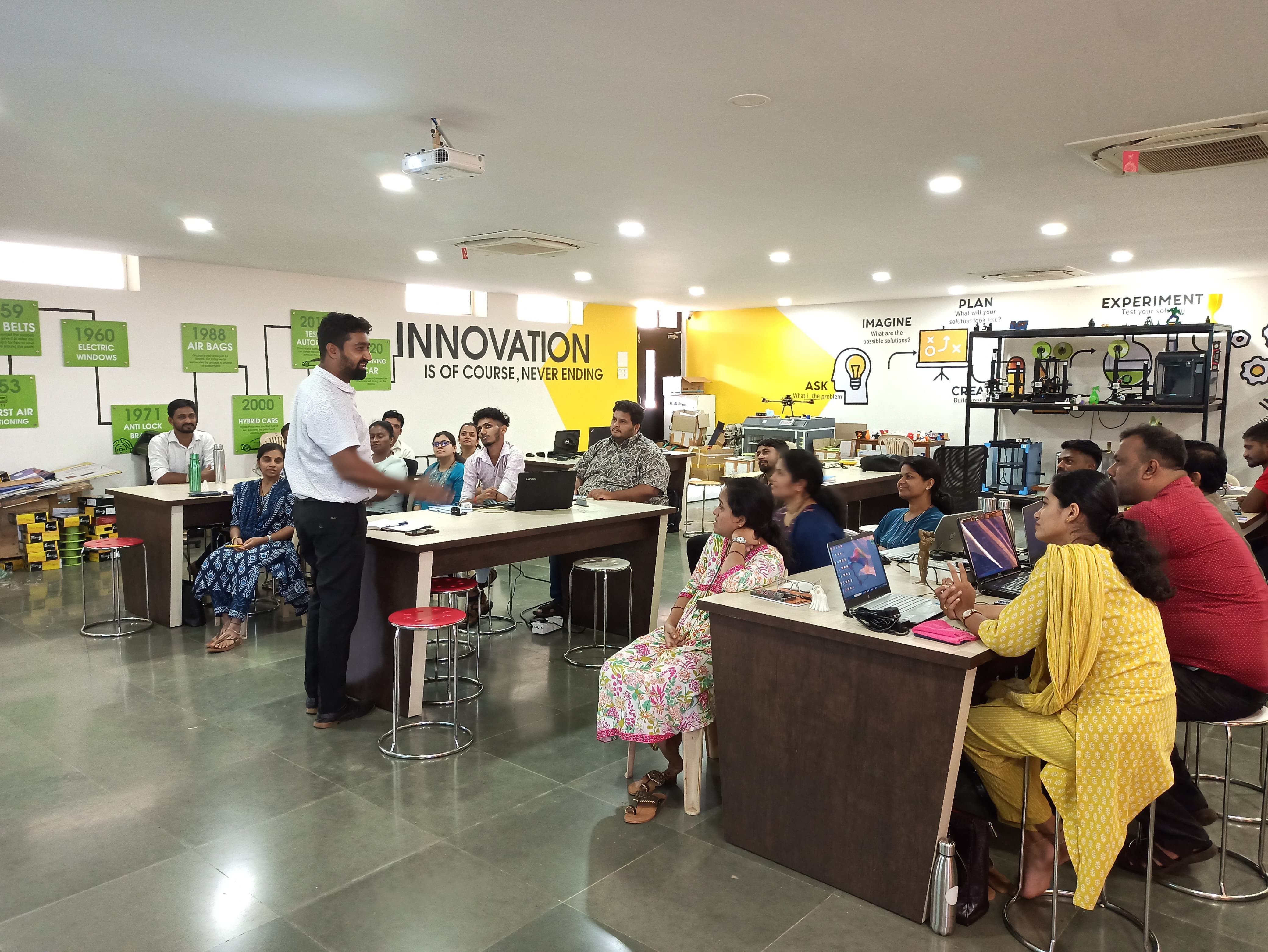 Day-2 of Faculty Development Program- 3D Printing and Brain storming session for the IT Instructors schools teachers