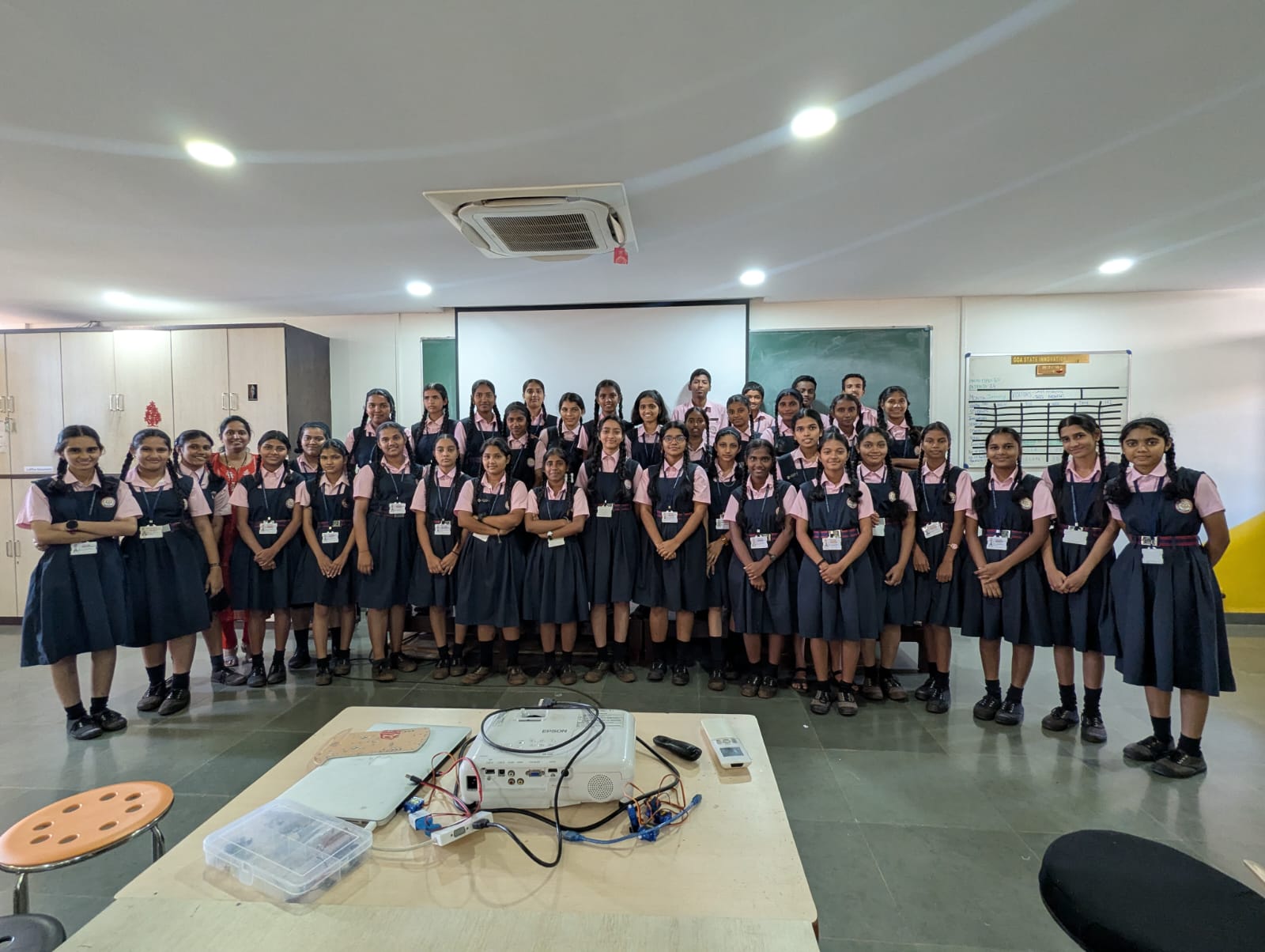 Think Design Prototype workshop - Sharda English High School, Marcel.